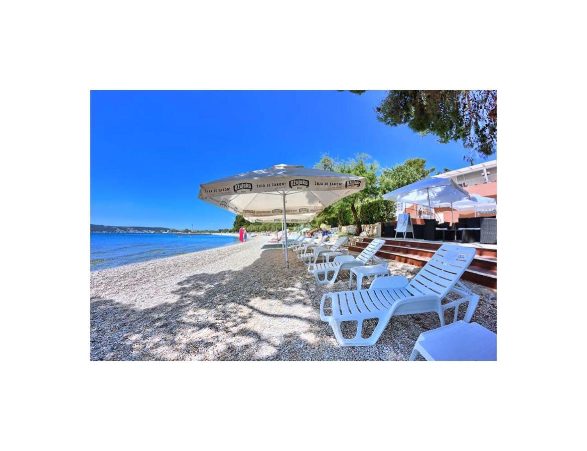 Apartments Dovana Kastela Bagian luar foto