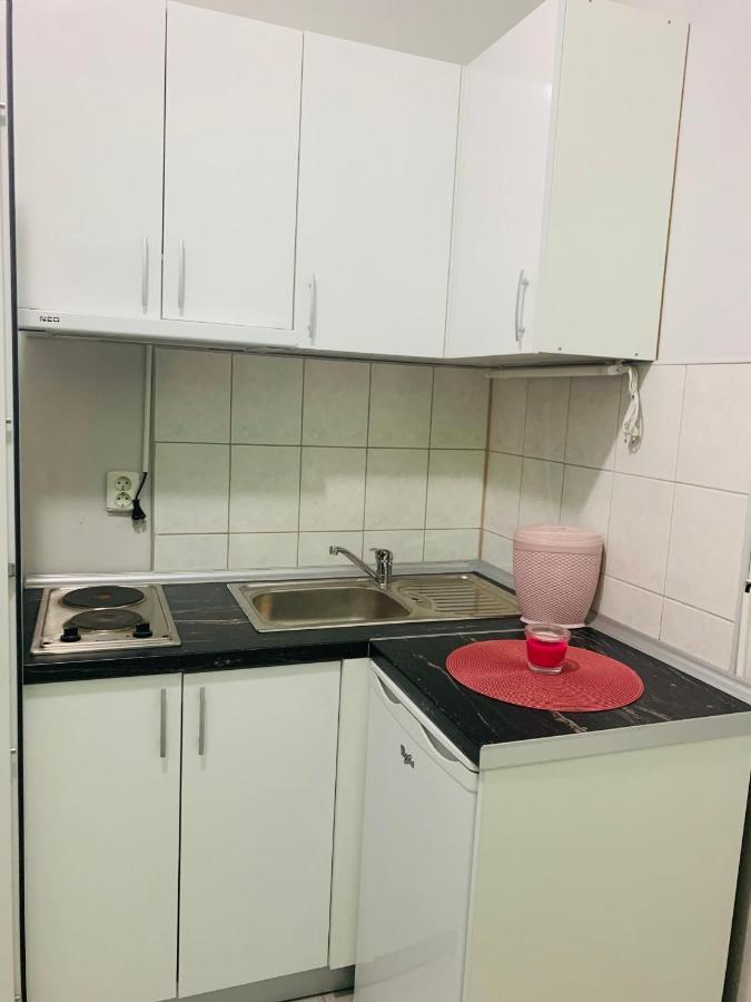 Apartments Dovana Kastela Bagian luar foto